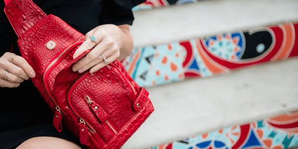 Discover the Ultimate Crossbody Bag for Busy Lives